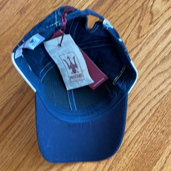 MASERATI hat - official merchandise NWT - Picture 15 of 16